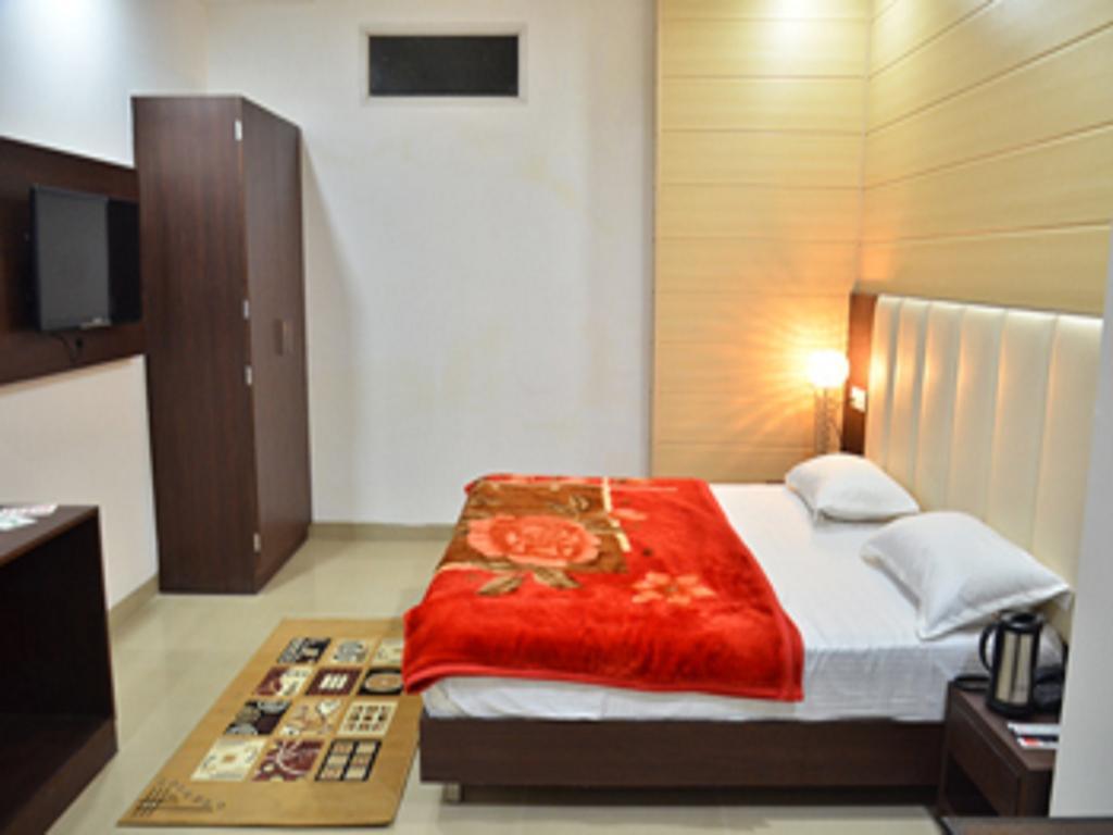 Hotel Popular อัมริตสา ห้อง รูปภาพ