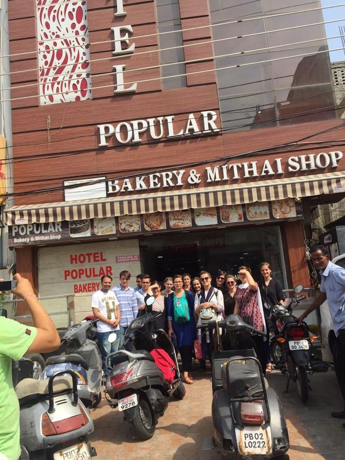 Hotel Popular อัมริตสา ภายนอก รูปภาพ